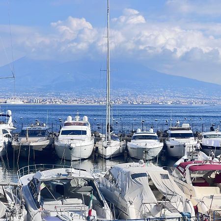 나폴리 Residenza Borgo Marinaro 아파트 외부 사진